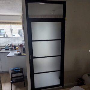 Svedex Nova design ndb900 zwart met matglas