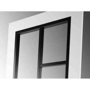 front glasdeur met zwarte glaslatten
