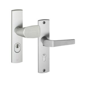 Weekamp Voordeurbeslag met ktb Paddle/Impact Aluminium